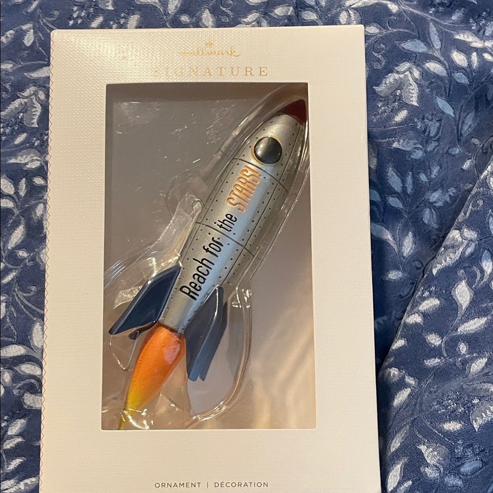 Hallmark Signature Ornament Rocket “Reach for the Stars”